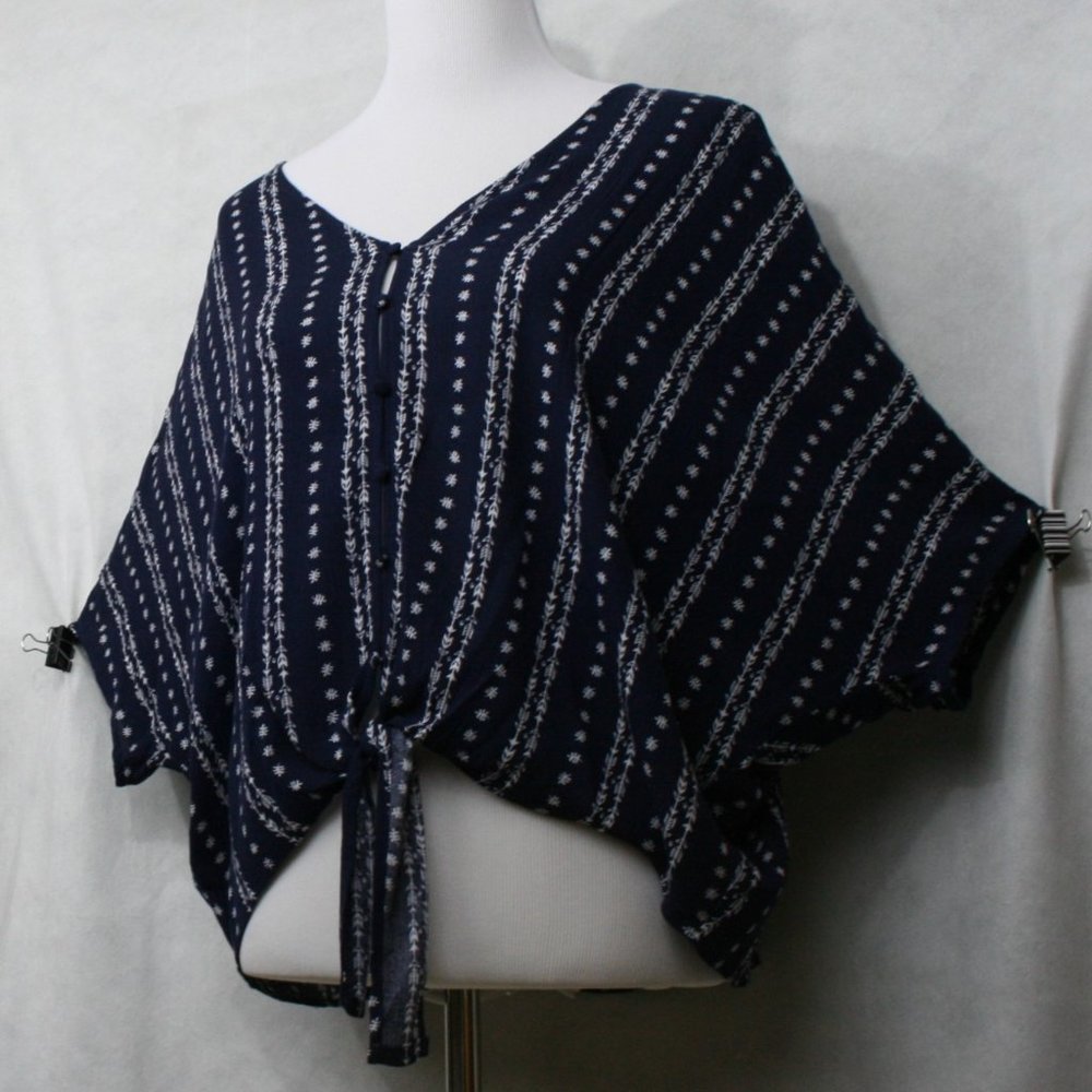 For The Republic Navy Blue Rayon Blouse Front Button w/ Dolman Sleeve SZ M EUC